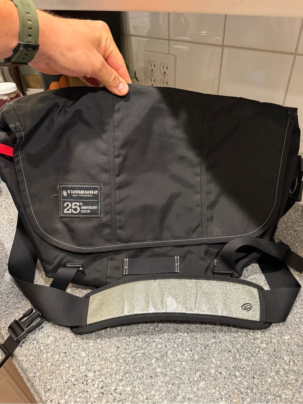 Timbuk2 Black 25th Anniversary Classic Messenger Bag Silver Glitter Accents